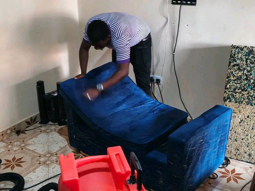Sofa Deep Cleaning